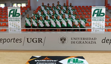 Comienza en Granada el Curso Nacional de Entrenadores de Voleibol de Nivel III