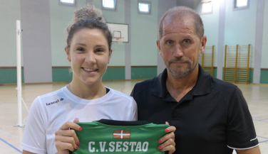 María Larrakoetxea se incorpora al CV Sestao