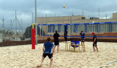 Satisfacción en los primeros usuarios del Centro Internacional de Voley Playa de Lorca